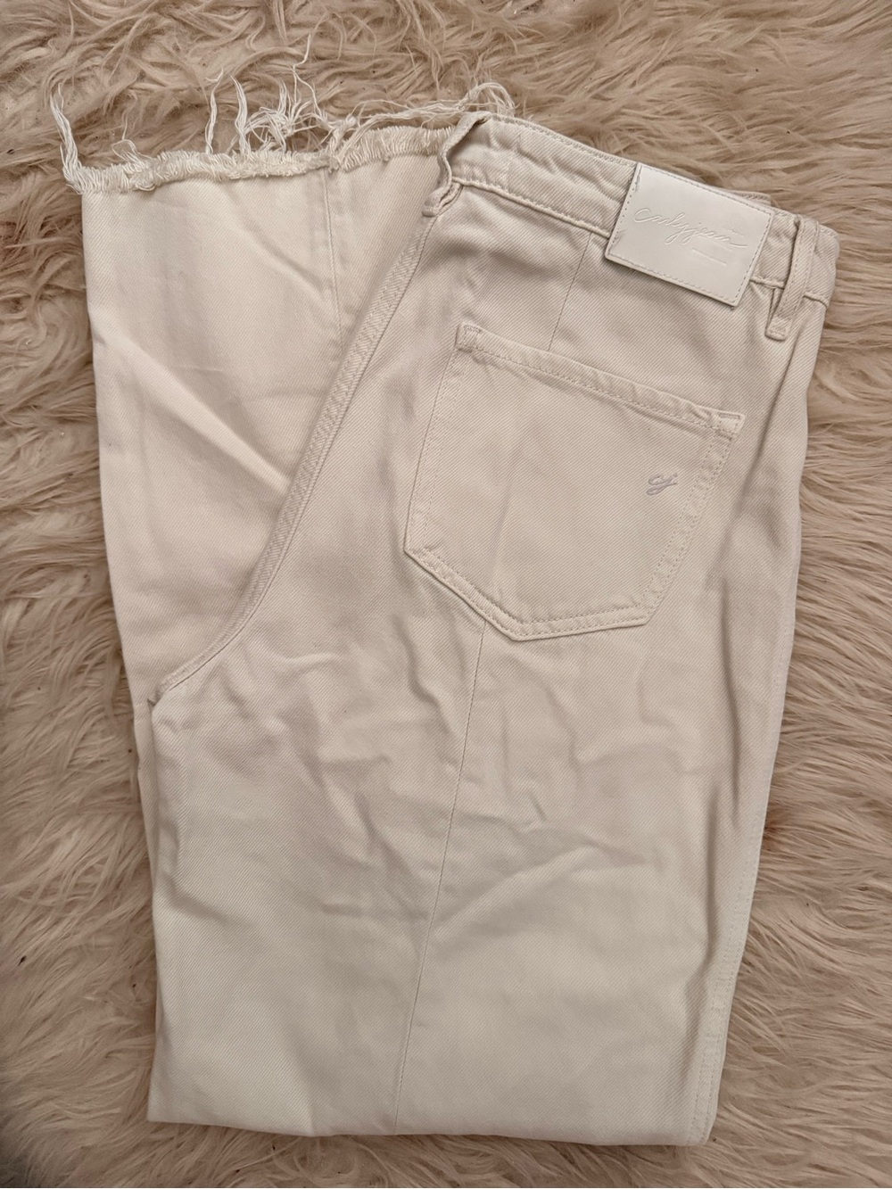 Women’s High-Rise Cream Jeans